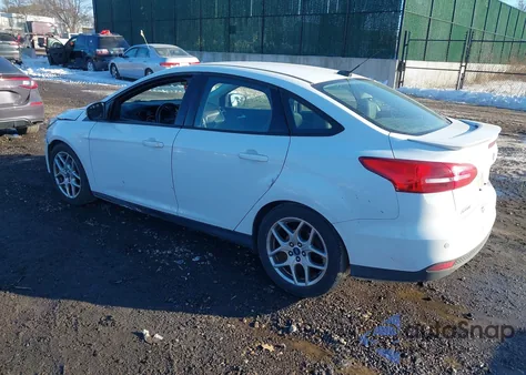 2015 Ford Focus Se из США, поврежденный, VIN 1FADP3F28FL264099
